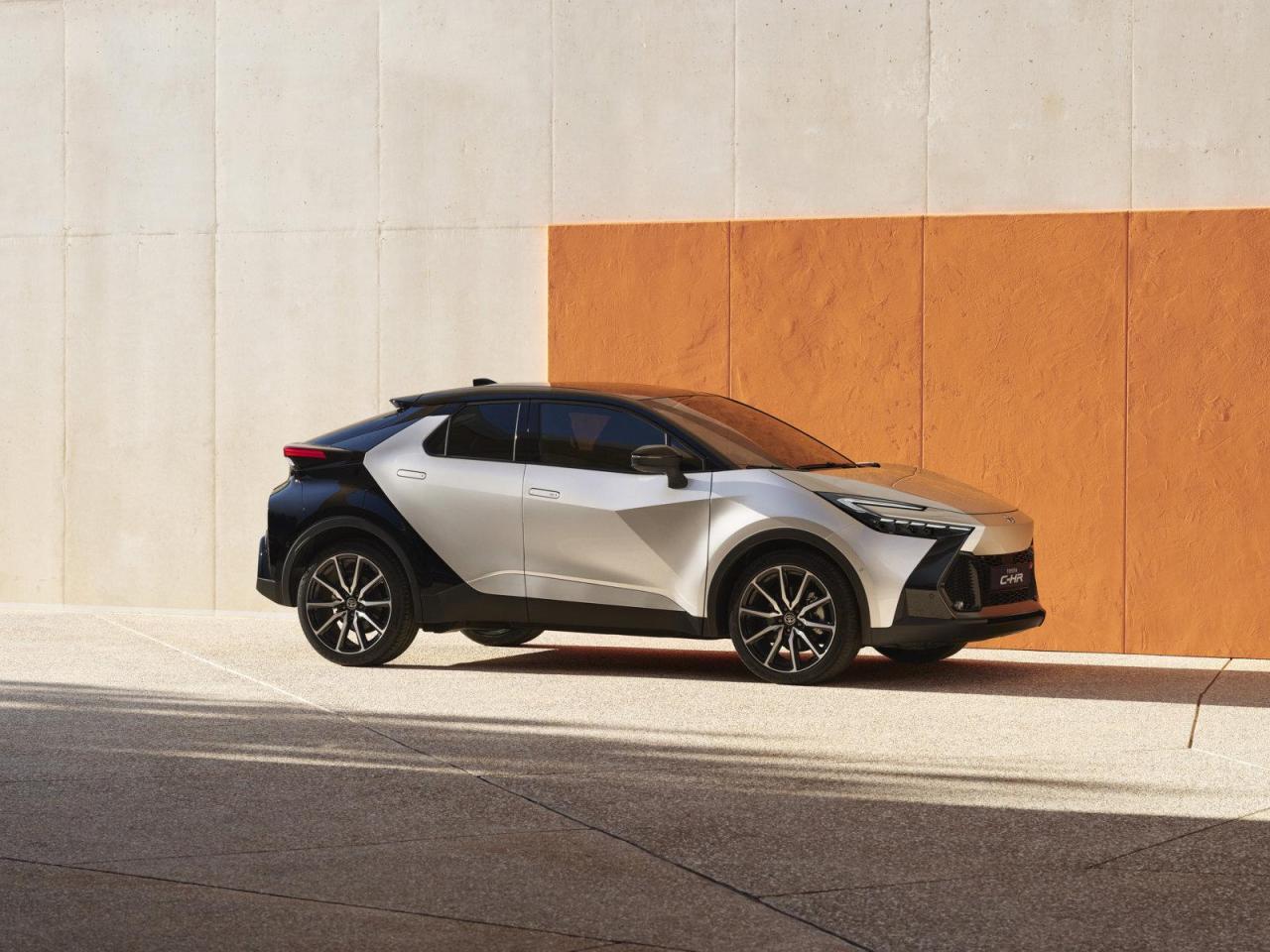 C-hr 2023 - exterior - Autopareri (4).jpg