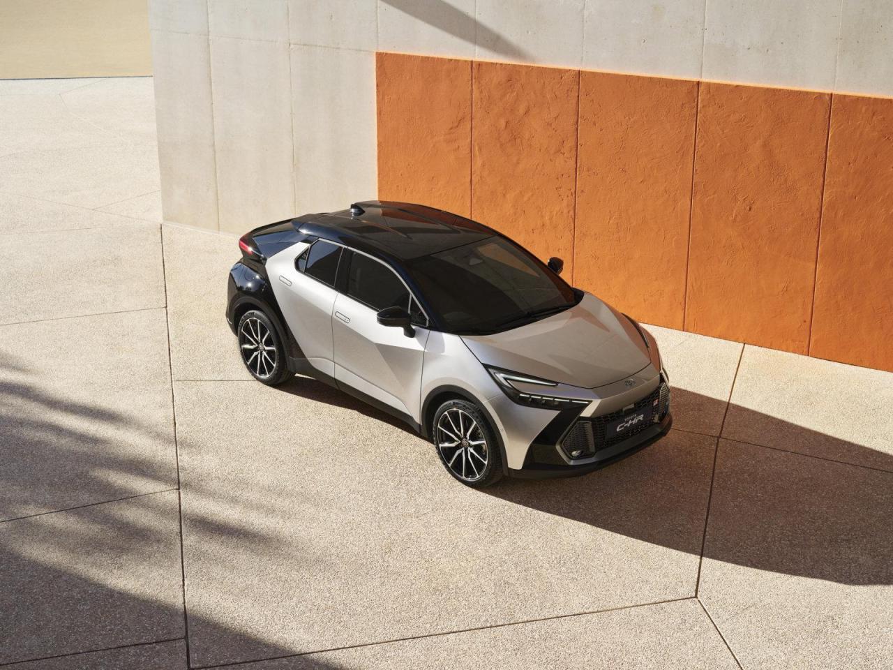 C-hr 2023 - exterior - Autopareri (6).jpg