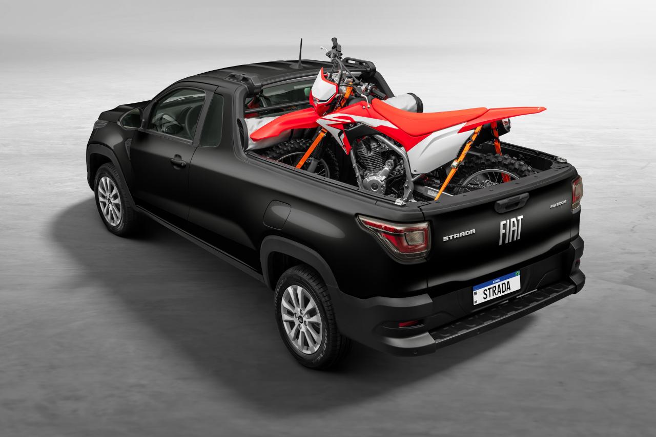 Fiat_Strada_Freedom_CP_My24_001.thumb.jpeg.e8a692f7558f5c9e0f345e075dc7b8ee.jpeg