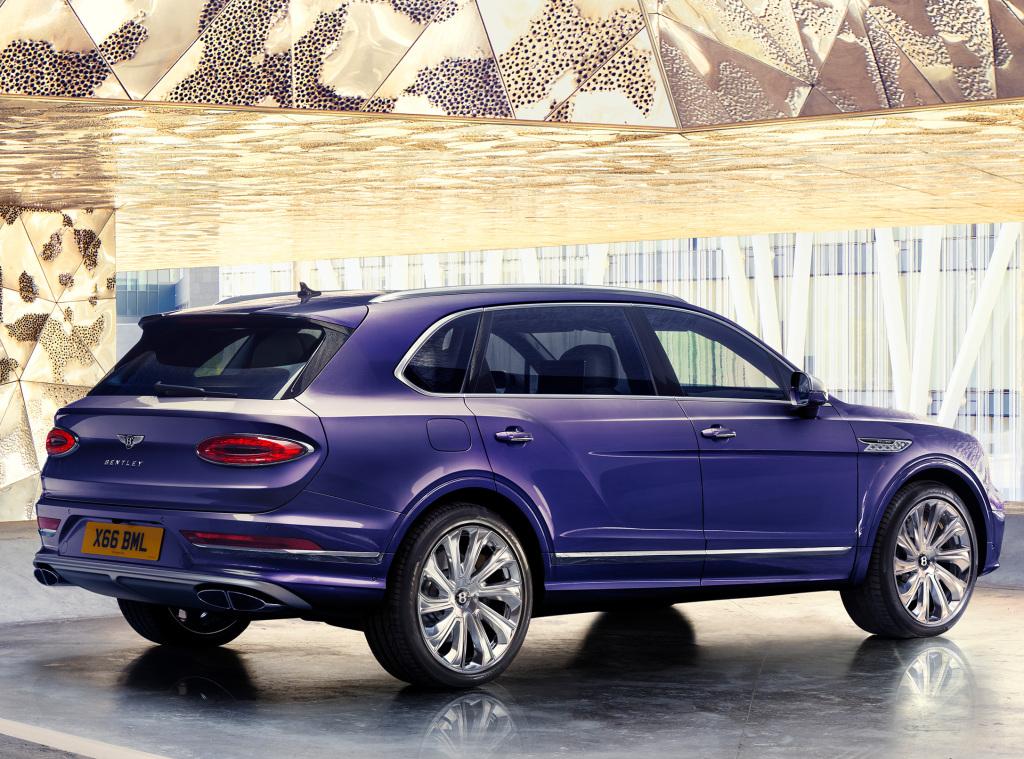 bentley_bentayga_ewb_mulliner_72_06cf03d9087e064b.jpg.8a84530e76c2f11181c837d338810fe9.jpg