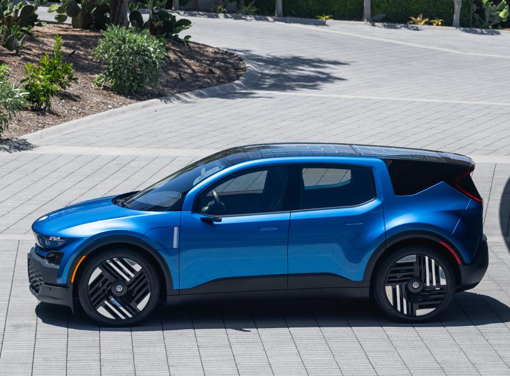 fisker_pear_3_0a1c07240cf30991.jpg.99e2287493a99e891762e9858ac282ec.jpg