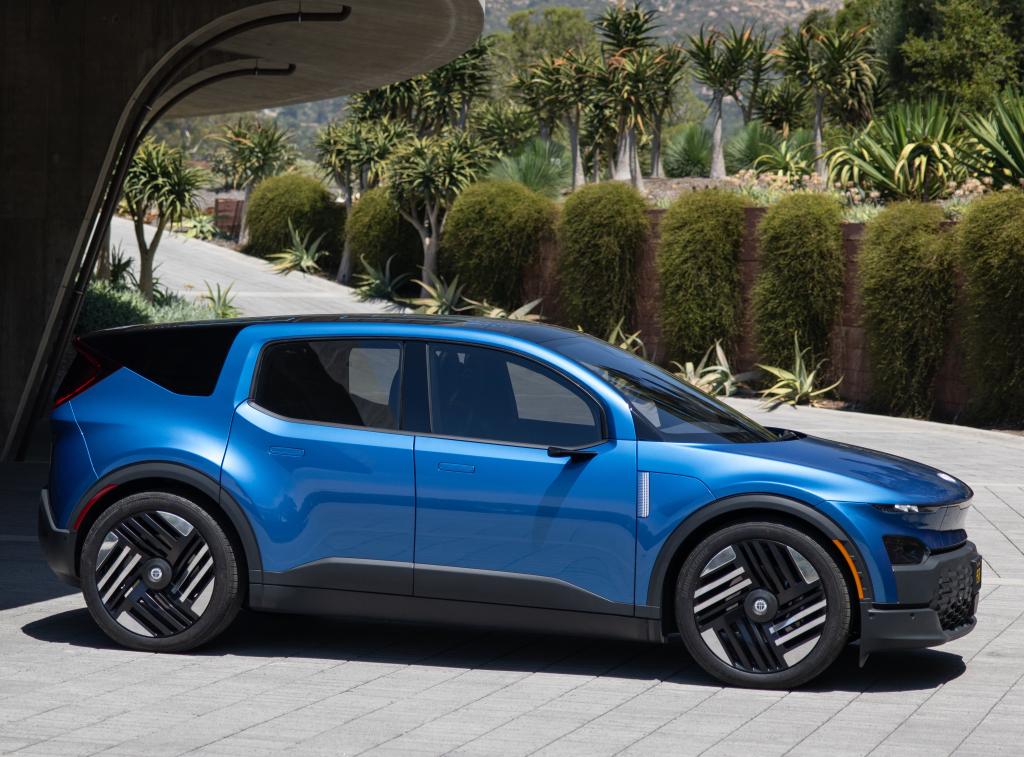 fisker_pear_5_0a3c057910cb0c68.jpg.c20808d8e795b71f07cbd1a4fa71da2f.jpg