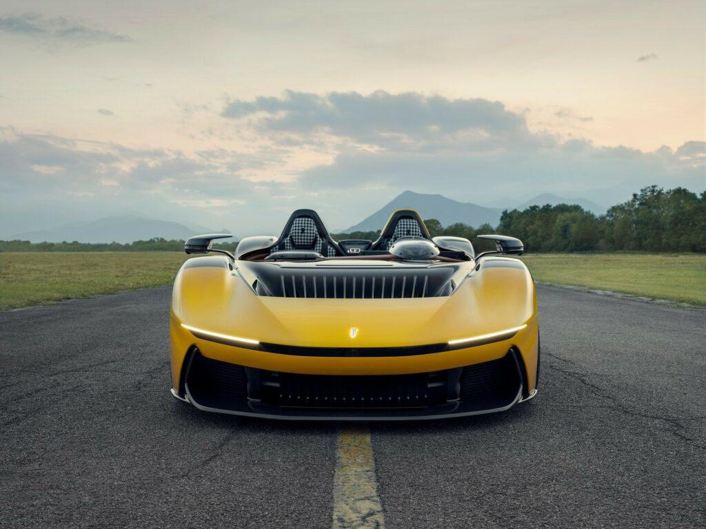 https___www.carscoops.com_wp-content_uploads_2023_08_Automobili-Pininfarina-B95-2-1024x768.jpg.16e5c294a09bcdd8295e8eac1f3237bc.jpg