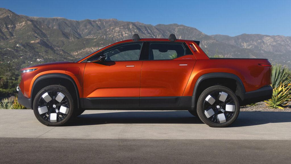 https___www.carscoops.com_wp-content_uploads_2023_08_Fisker-Alaska-8s-1024x576.jpg.1713c546a2977767c887f565bf6cad5f.jpg