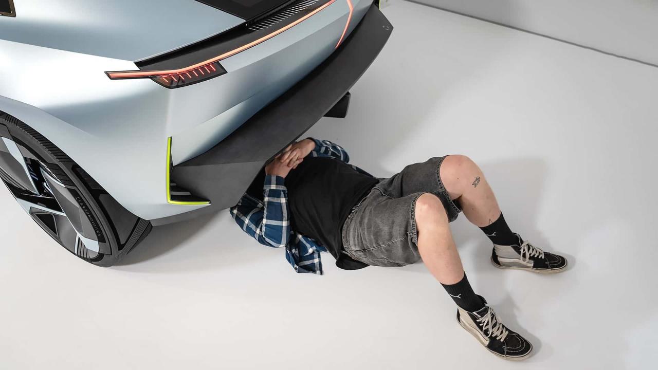 opel-experimental-2023(7).thumb.jpg.0a6e00cfa8a404900a66f04b8943e826.jpg