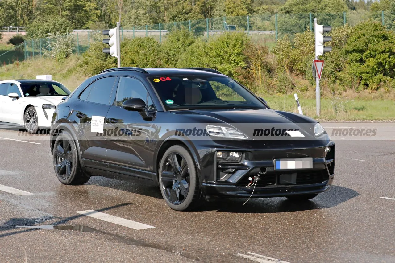 porsche-macan-ev-2024-fotos-espia-destapado-202397017-1693214227_4.webp.0d759803024c9fbe48e6cdac8d6774c1.webp
