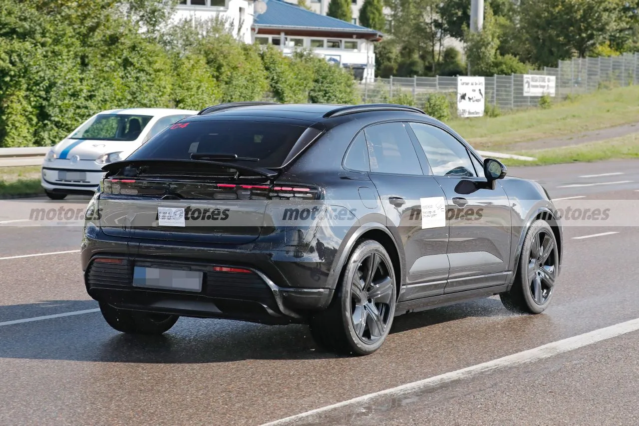 porsche-macan-ev-2024-fotos-espia-destapado-202397017-1693214231_9.webp.c319891e88a682893729ab2b32a06086.webp