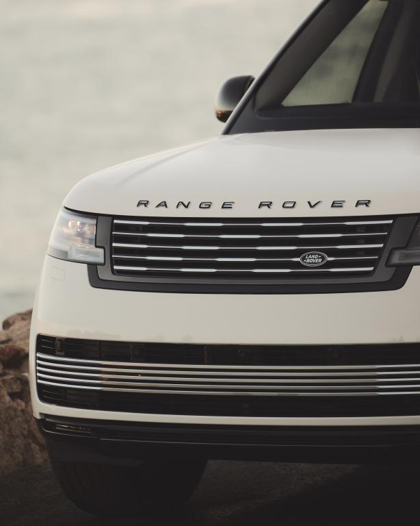 range_rover_sv_carmel_edition_203.jpg.adef05fe3f6eabe833894d5fe0b1a496.jpg