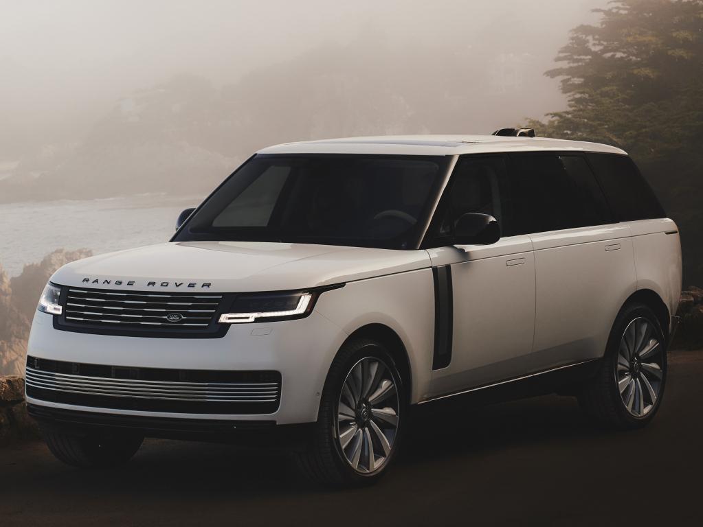 range_rover_sv_carmel_edition_41_018106e70da10a3b.jpg.afb79d6e2d66e7c595eabd7a5bf5c2bc.jpg