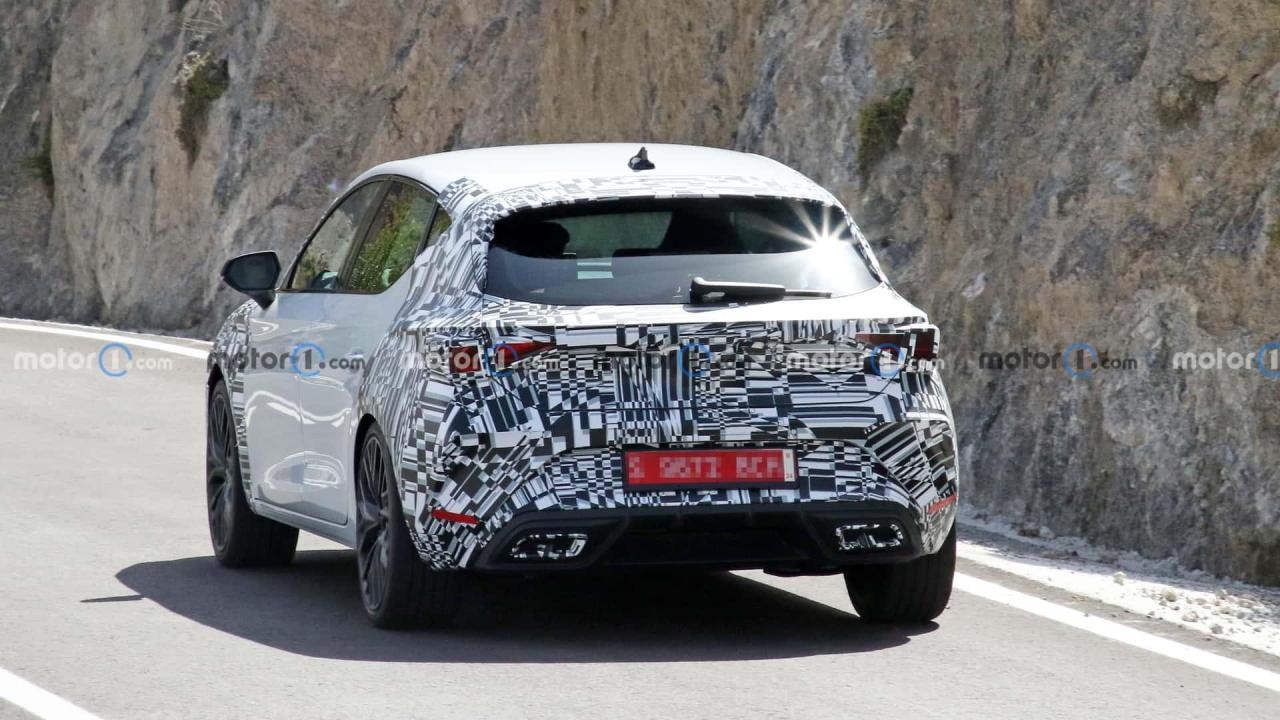 2024-cupra-leon-hatchback-facelift-spy-photo(10).thumb.jpg.3067b493c6bddeb26837b5d4aebe8f9d.jpg