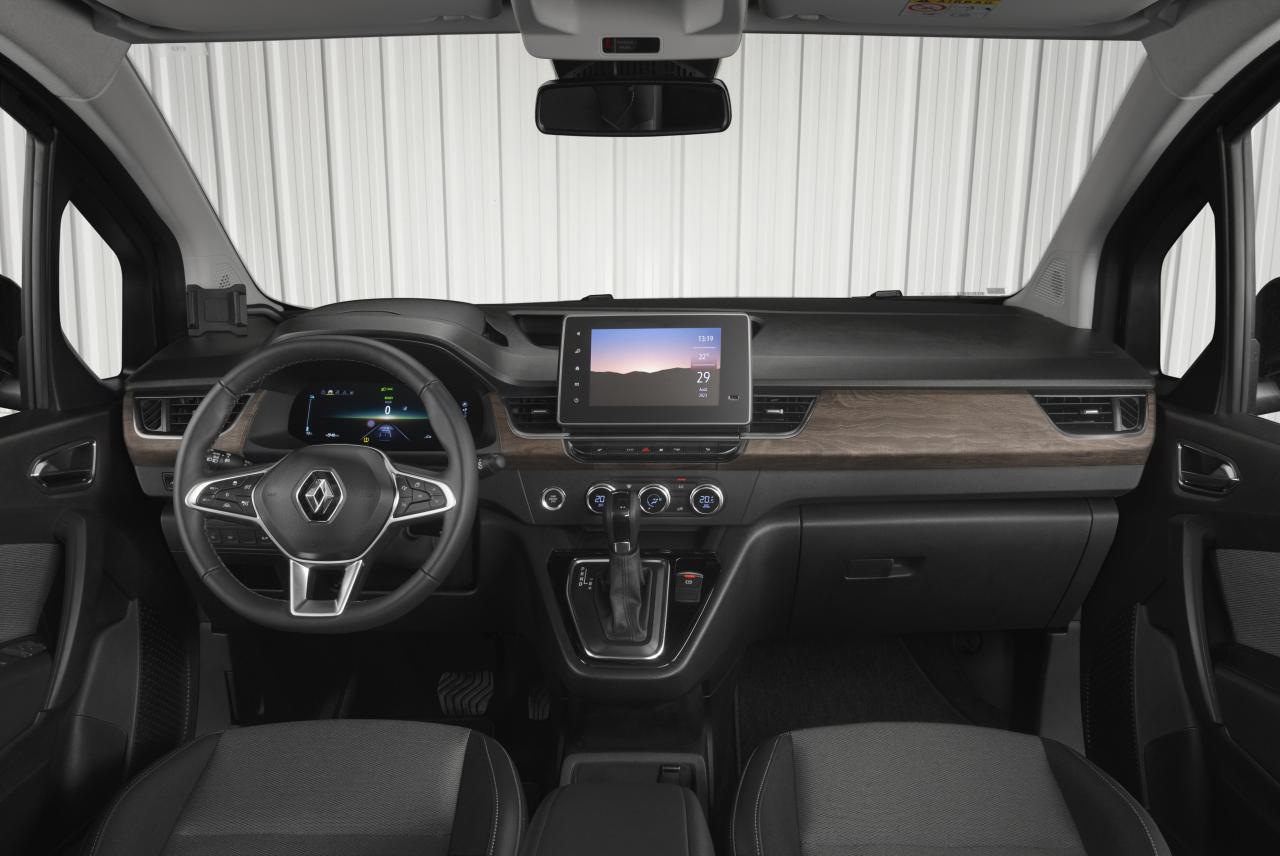 Nouveau_Renault_Grand_Kangoo_26.jpg
