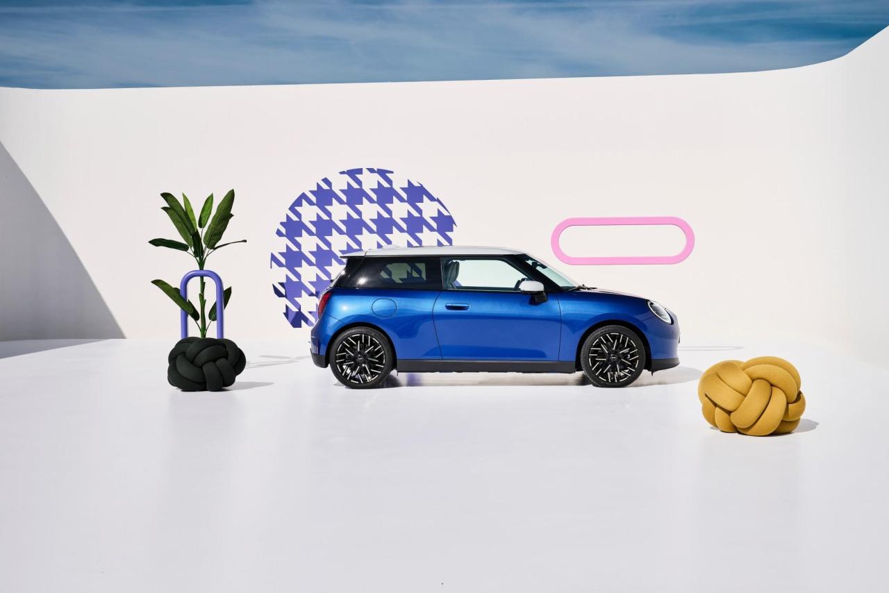 P90518436_lowRes_mini-cooper-se-09-20.thumb.jpg.dbccd18eb70660ecd8faadca665ccd95.jpg