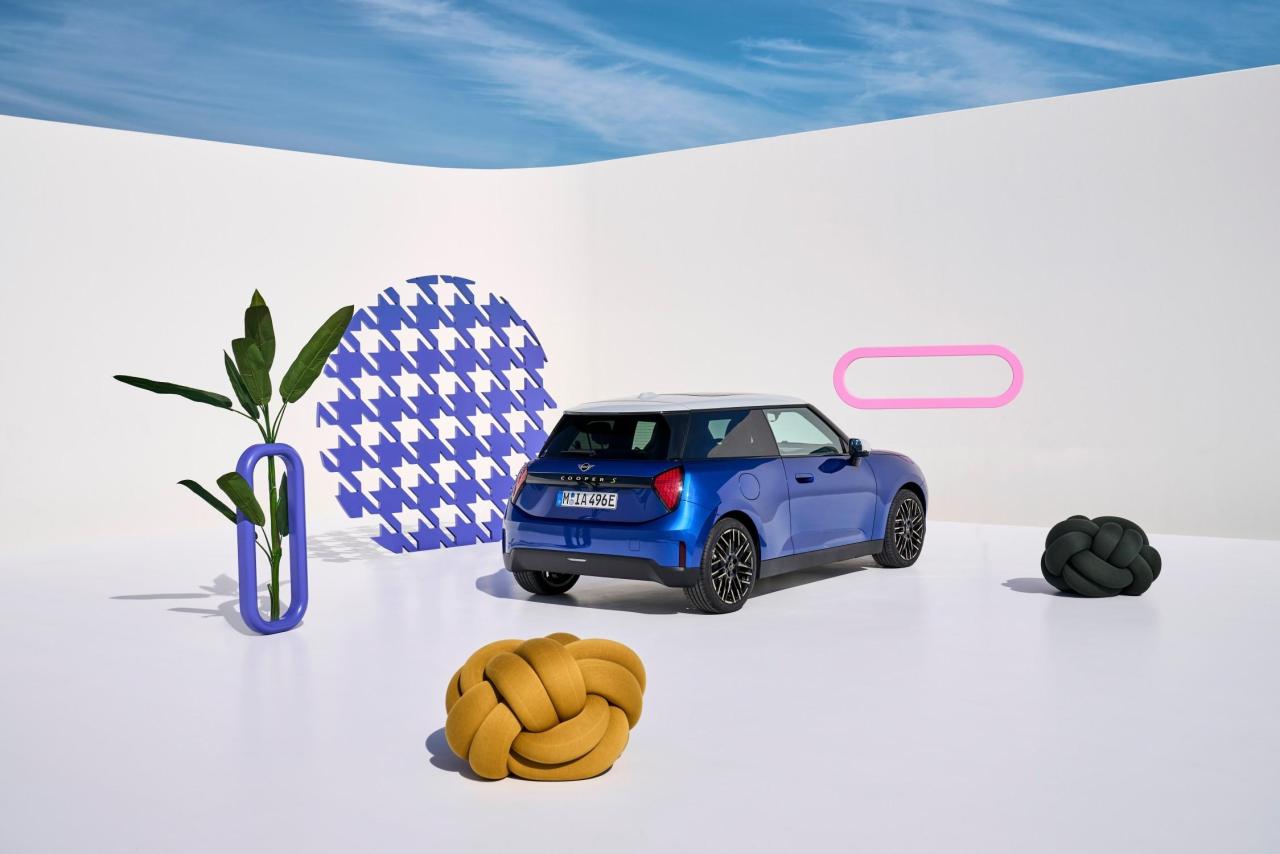 P90518437_lowRes_mini-cooper-se-09-20.thumb.jpg.c609ca3f0495c1eb8a8af141df8f52e4.jpg