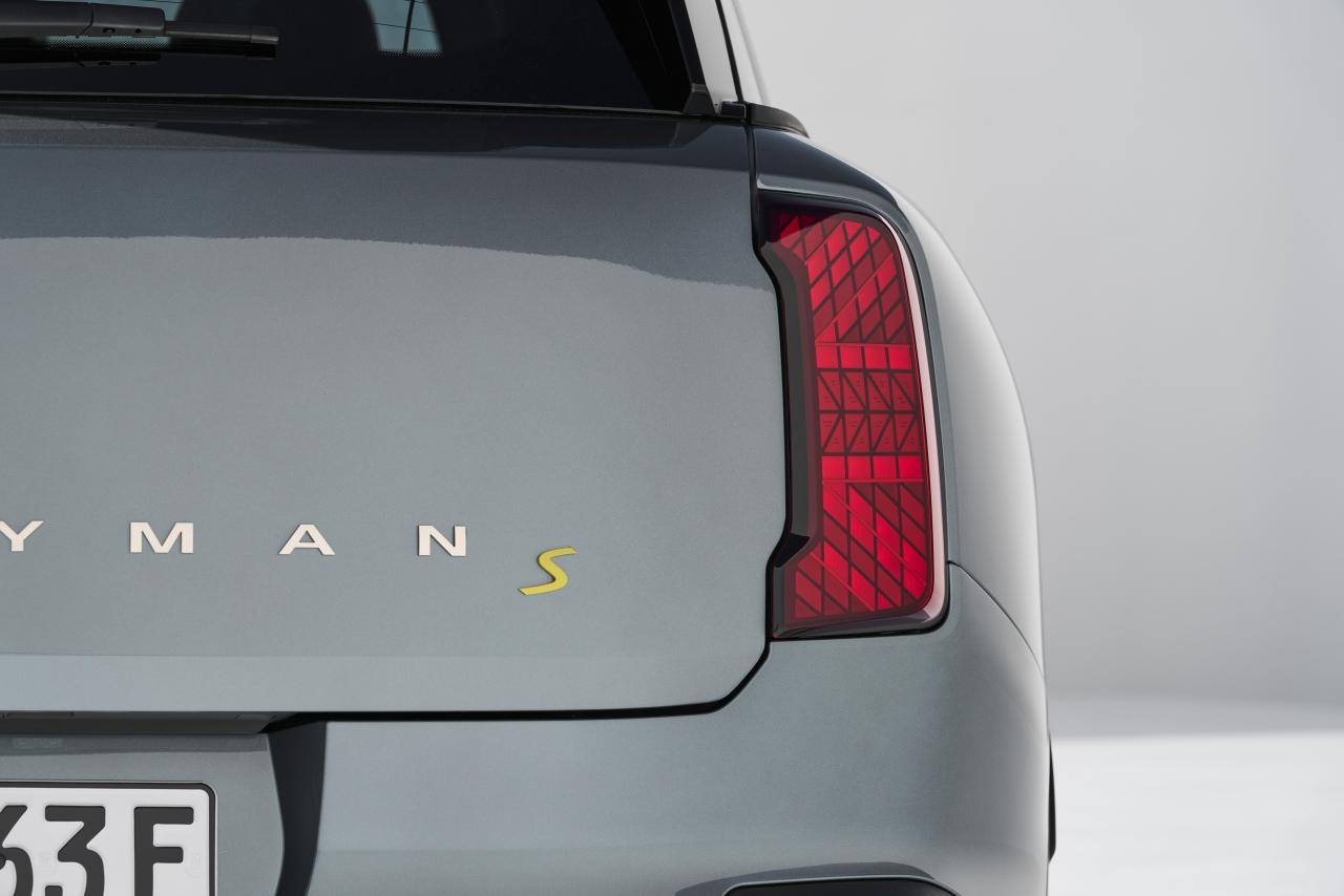 P90518539_highRes_mini-countryman-se-a.jpg