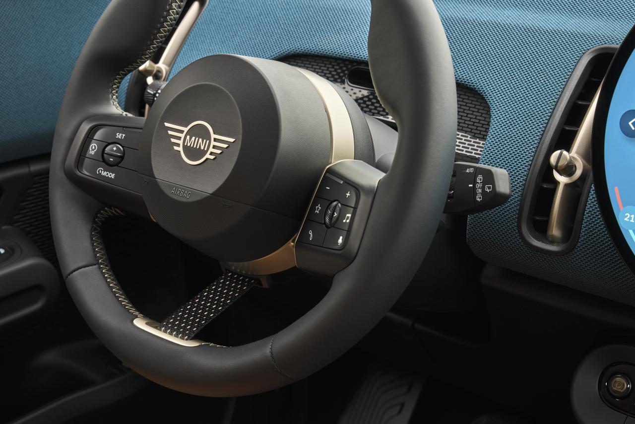 P90518569_highRes_mini-countryman-se-a.jpg