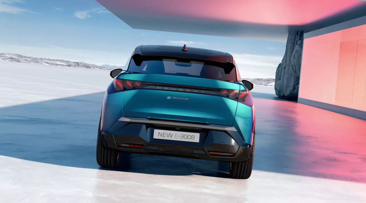PEUGEOT_E_3008_2309STYP_143_FR.jpg.webp