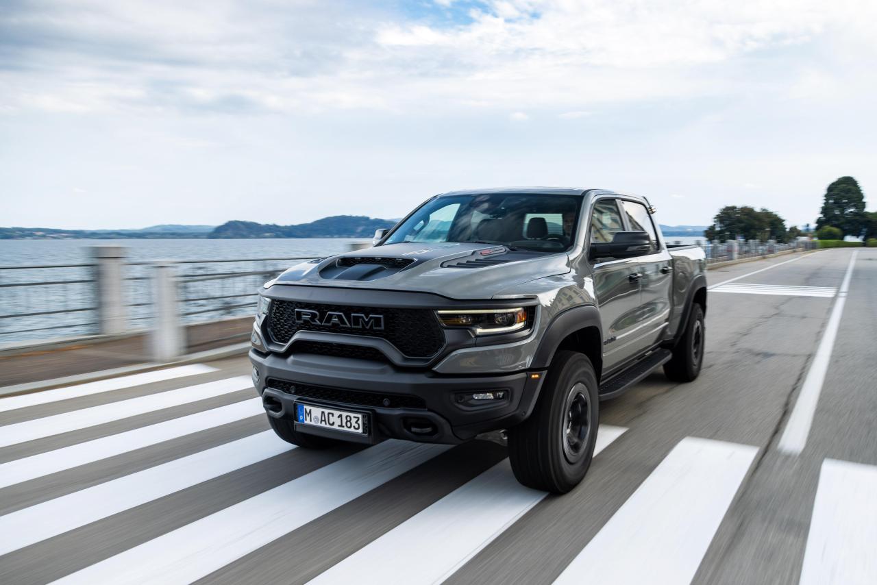RAM1500TRXLunarEdition (7).jpg
