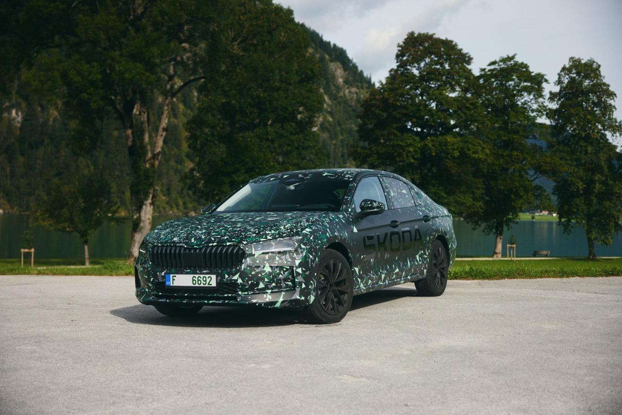 Skoda_Superb_Covered_MB-10_58192964-1920x1281.thumb.jpg.9d00561db433bbb4c1430f6833c6bcc4.jpg