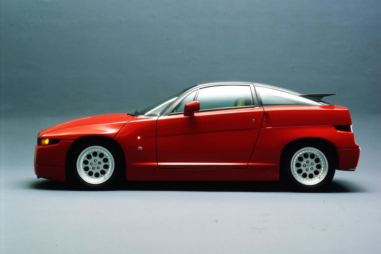 alfa-sz-side.thumb.jpg.709b67c5d42b96970e6bf26765486c5e.jpg