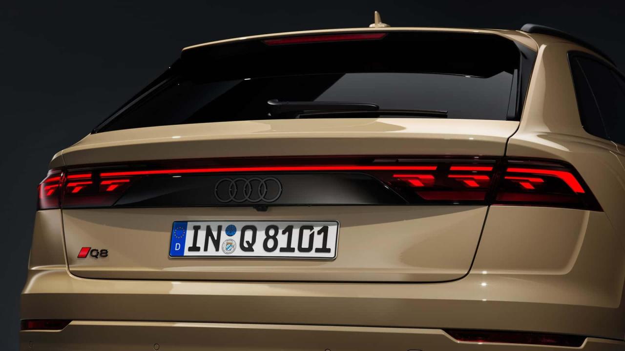 audi-q8-2023 (14).jpg