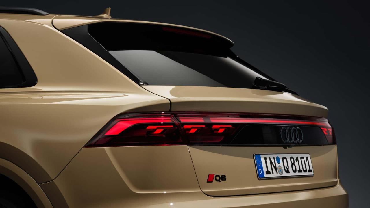 audi-q8-2023 (16).jpg