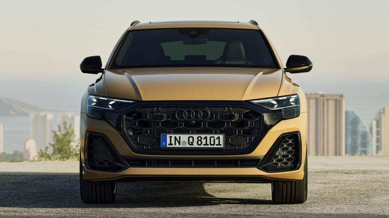 audi-q8-2023 (7).jpg
