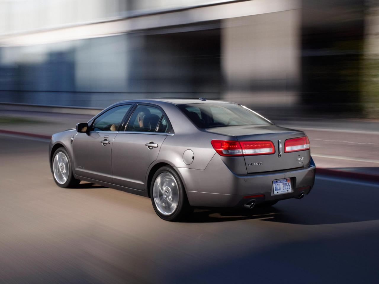 lincoln_mkz_hybrid_51.jpg