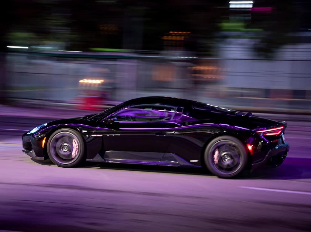 maserati_mc20_coupe_fuoriserie_for_david_beckham_6_039801b4116a0d01.jpg