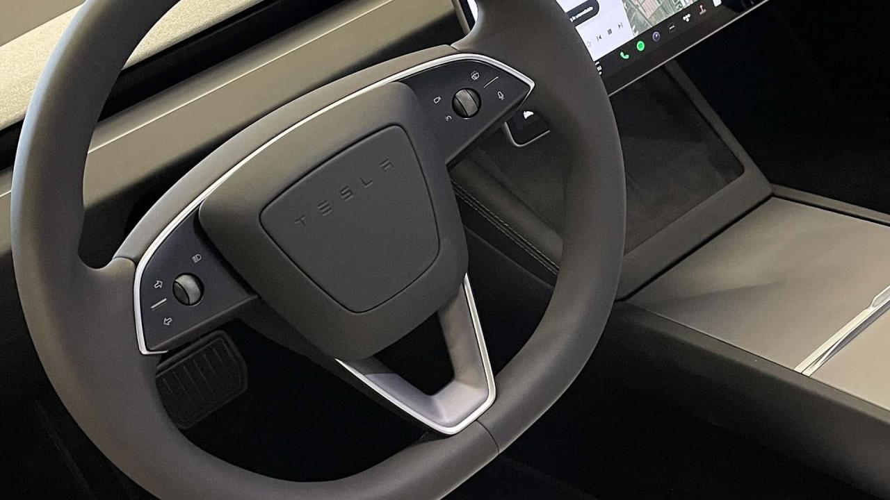 nuova-tesla-model-3-2023(17).thumb.jpg.2be48971f8dad81995aaee31f72bdc4c.jpg