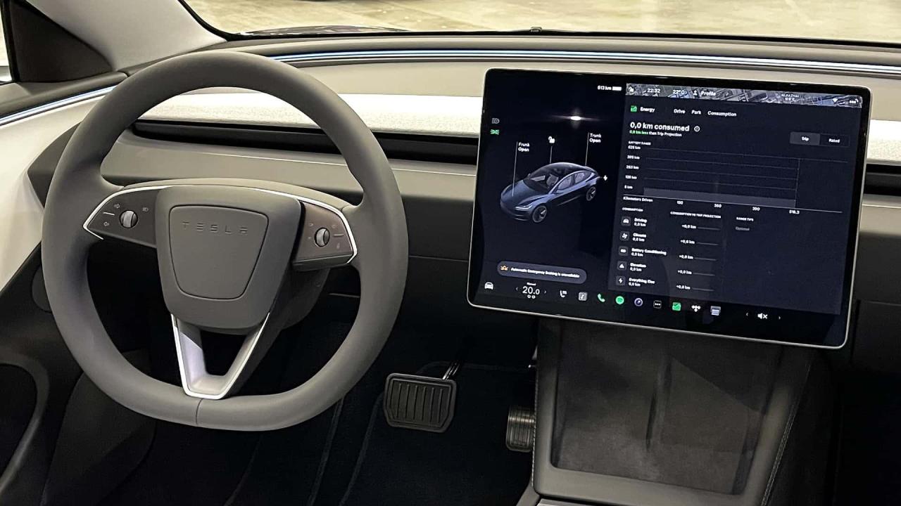 nuova-tesla-model-3-2023(6).thumb.jpg.04e5353a9e57200fd29b8eac7fa92380.jpg