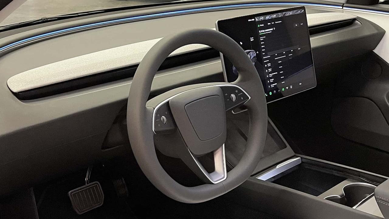 nuova-tesla-model-3-2023.thumb.jpg.f2344706a1837eaa4676163da8a58075.jpg