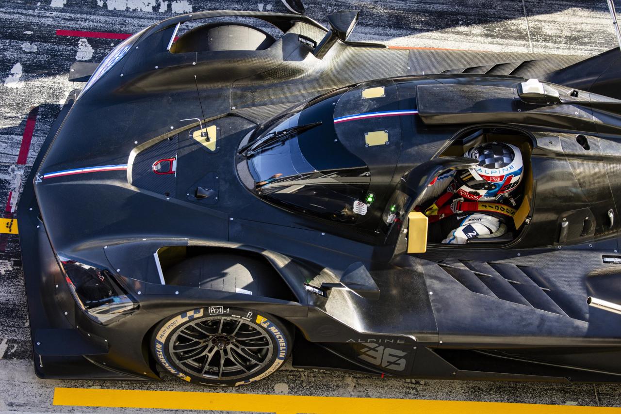 Alpine_A424_essais_sur_le_circuit_Motorland_a_Aragon_Espagne_61.thumb.jpg.70ab1cb2e855e1ddb4099aeed37c2c67.jpg