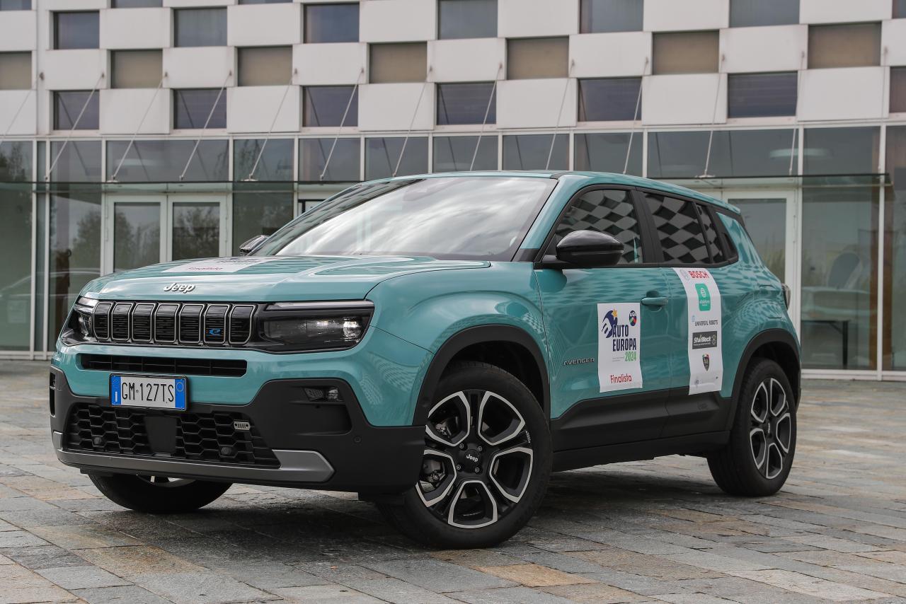 JeepAvenger(1).thumb.jpg.869abb34f752eb9619626d7dbc60e0df.jpg