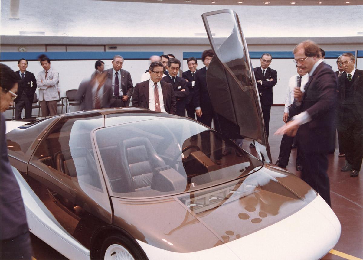 Toyota-MX1-concept-Calty-1982-01.jpg.61d3095ea5c5482d1157dbe82a63aa8f.jpg