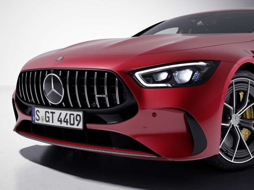 mercedes-amg_gt_63_s_e_performance_4-door_coupe_774.jpg.22f7c03094b4215ba8dadfb691db977f.jpg