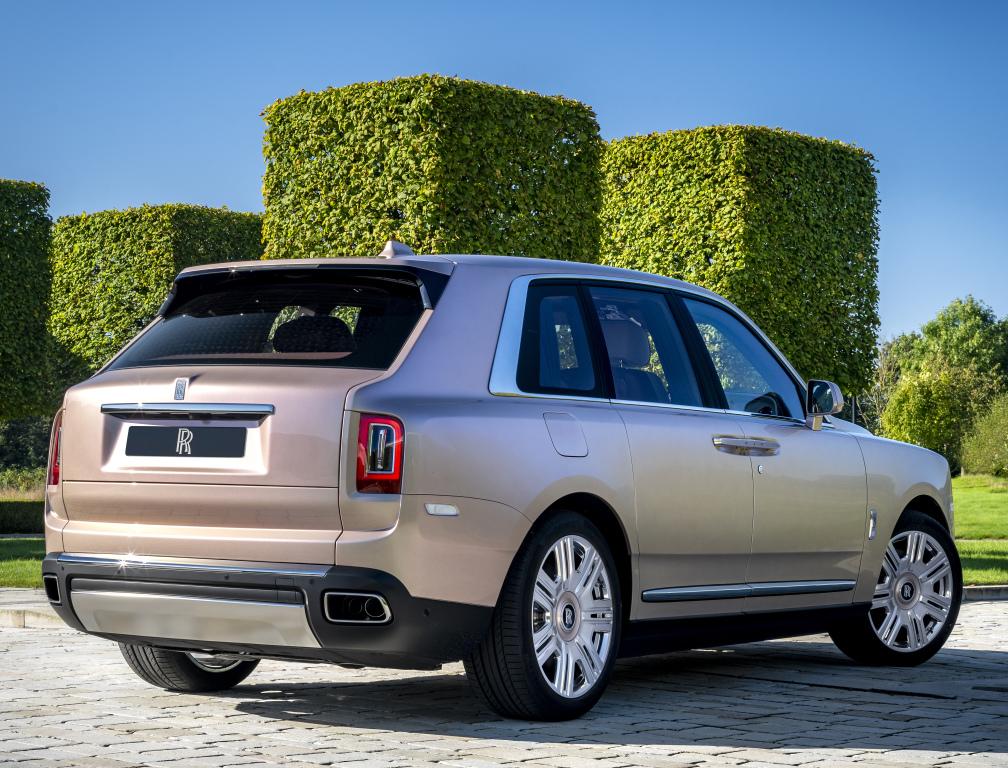 rolls-royce_the_pearl_cullinan_9_012802dd129c0e2d.jpg.12ee90e828e818fda152491c9eb0e0da.jpg