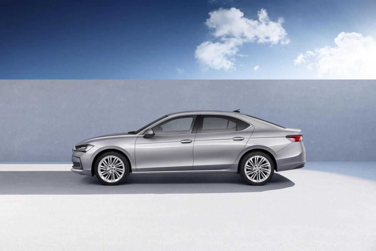 07_Skoda_Superb_5d87f10c-1920x1281.thumb.jpg.df131b65e658beb1984996fee22a23d2.jpg