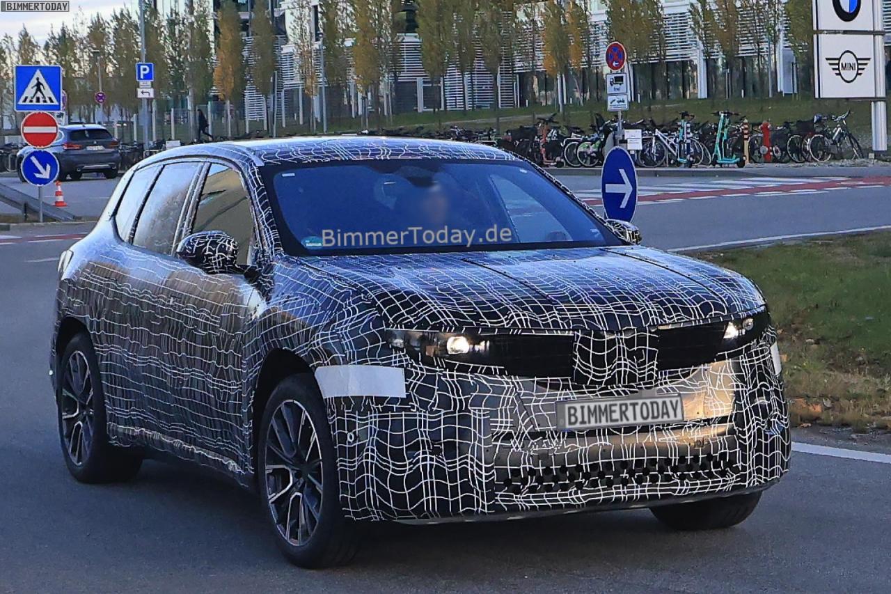 2025-BMW-iX3-NA5-Erlkoenig-Fotos-Neue-Klasse-SUV-Elektro-02.thumb.jpg.e41aed2f1b91d0b630e0d952c165b963.jpg