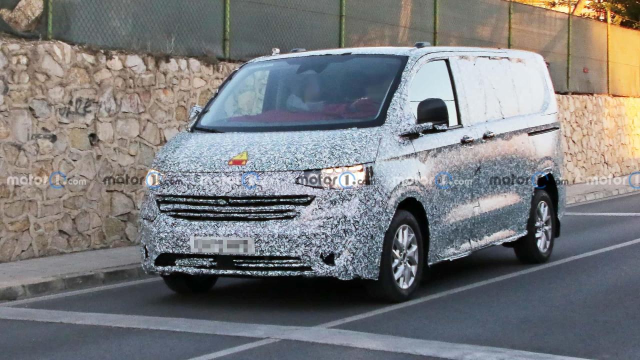 2025-vw-transporter-spy-photo(1).thumb.jpg.4e2f272275ac3111e468bc472fcc6a7f.jpg