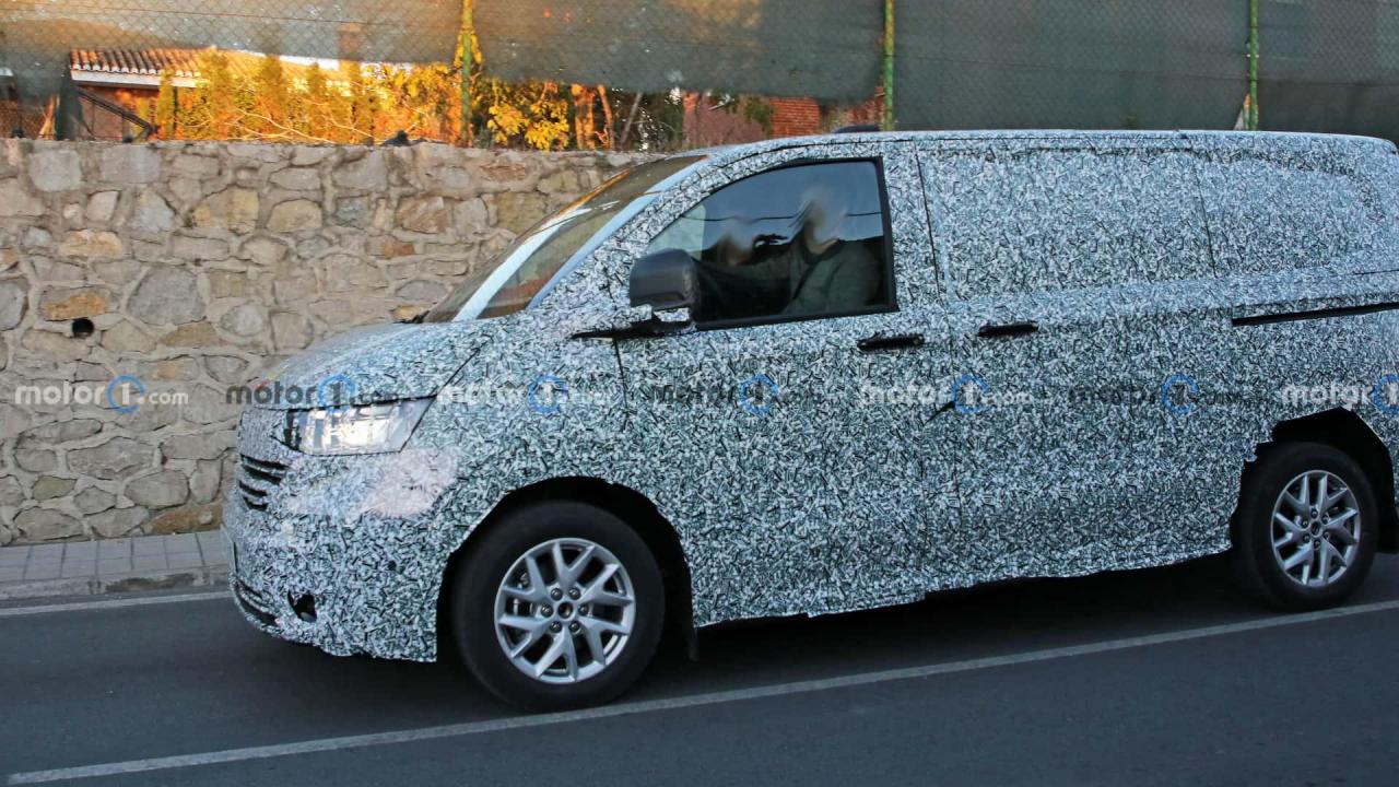 2025-vw-transporter-spy-photo(2).thumb.jpg.b9d2d18555c88179bd7cbfb7dc1e84a8.jpg