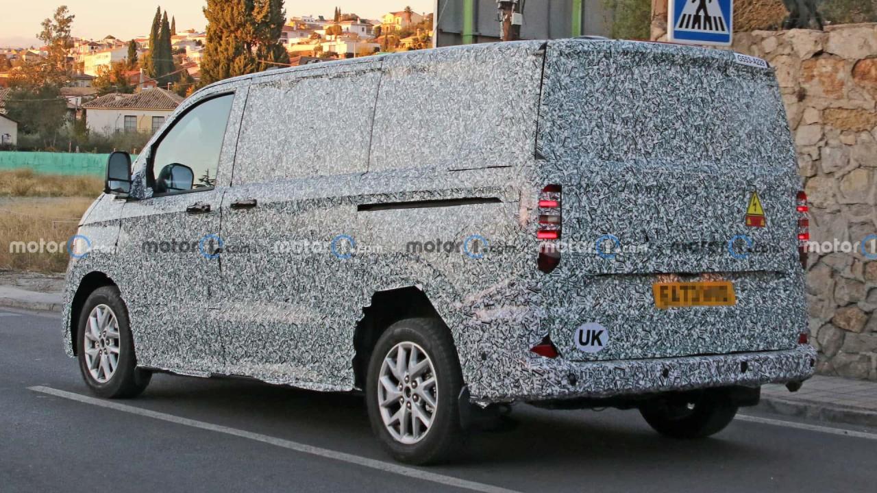 2025-vw-transporter-spy-photo(4).thumb.jpg.5d2e9807117f673b4de8df592fee495f.jpg
