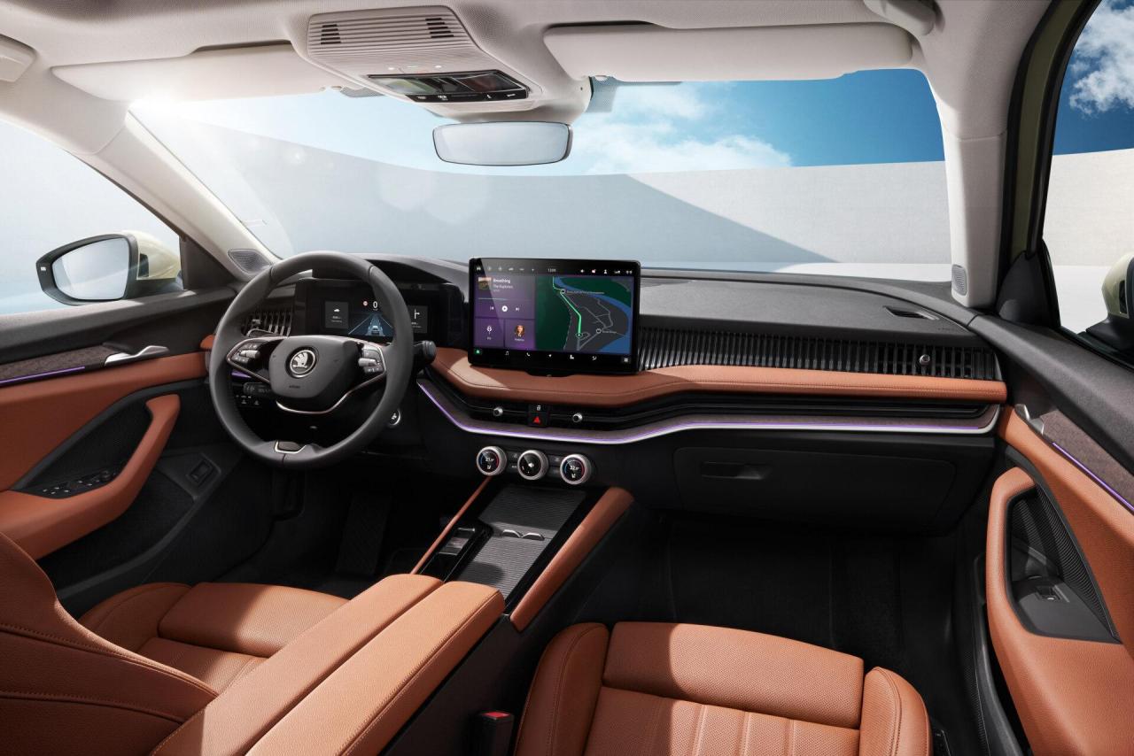 61_Skoda_Superb_c59123dd-1920x1281.thumb.jpg.8de90f74e5da291d496c23d47b45064d.jpg