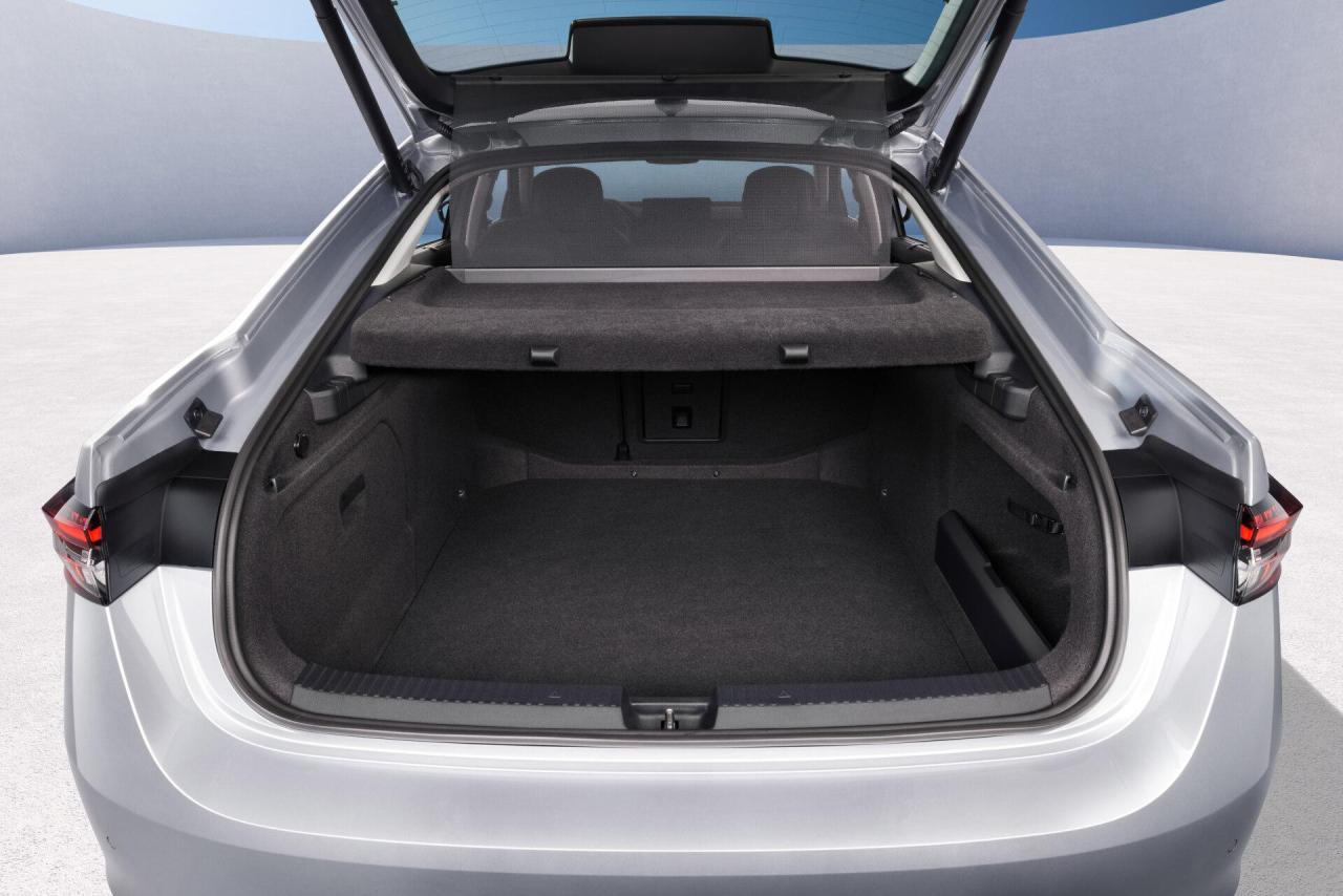 91_Skoda_Superb_a05da4d2-1920x1281.thumb.jpg.db4aa9eb28cf199460f8ff65c8648161.jpg
