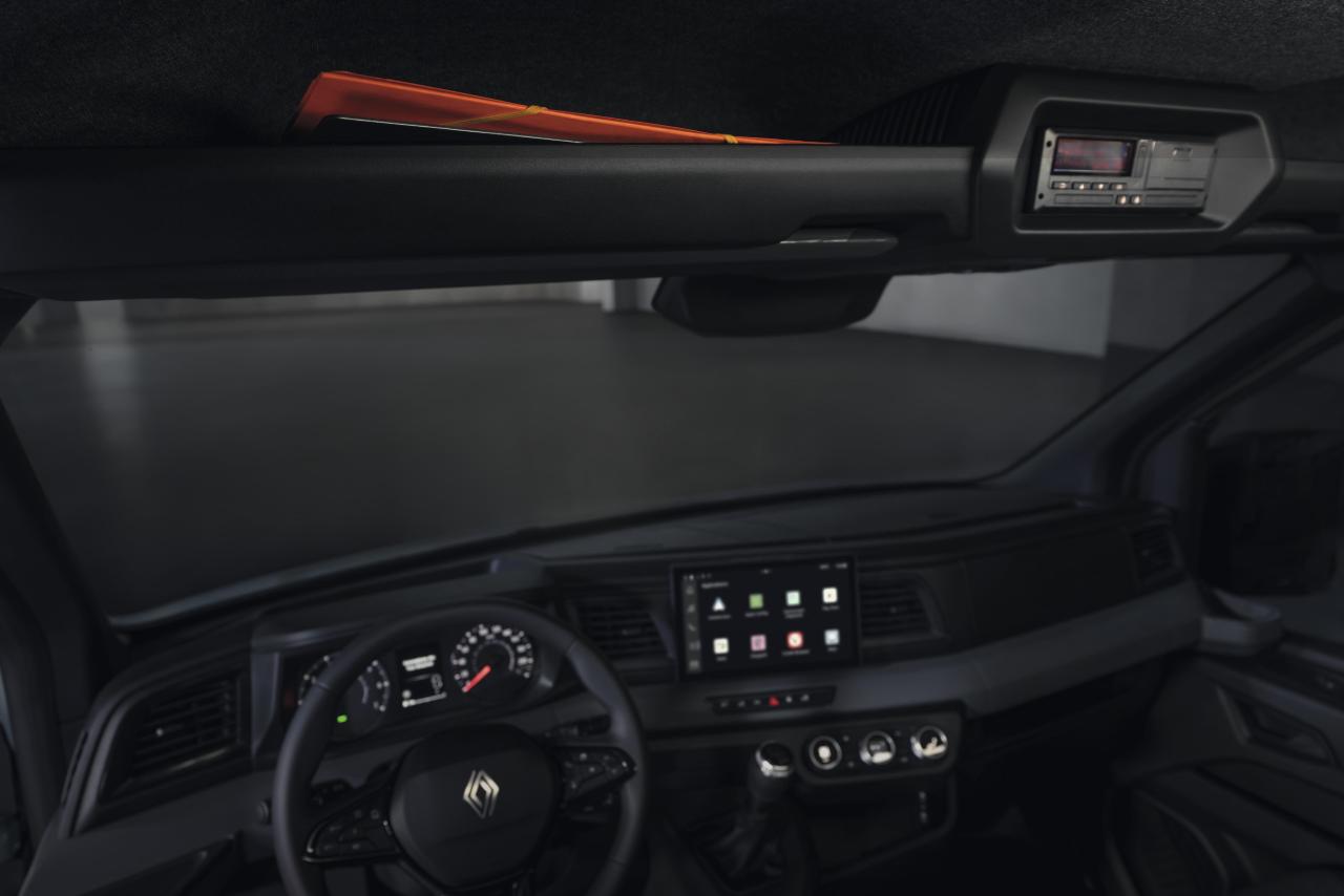 All-new_Renault_Master(19).thumb.jpg.cffe223b69dca40e6806e1bfb8fda1b2.jpg
