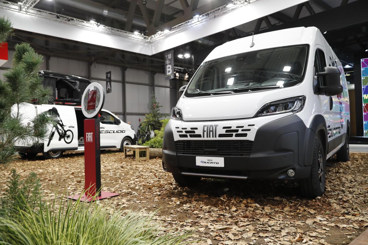 FIATPROFESSIONALritornaallEICMAconE-ScudoeE-Ducato2024.thumb.JPG.8a1a8be4e1de26f9d3d9c4cb88ad69e7.JPG