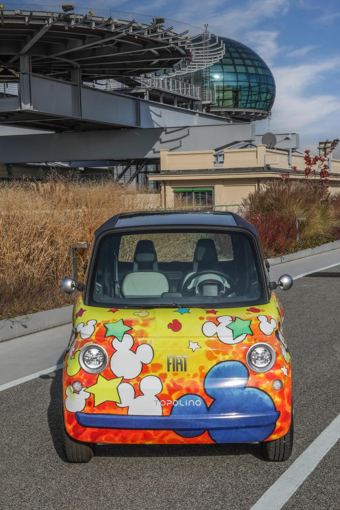 FiatTopolino_GiorgioCavazzanoDisney(5).thumb.JPG.2a9c3bce4d18b87b926883a225c9f404.JPG