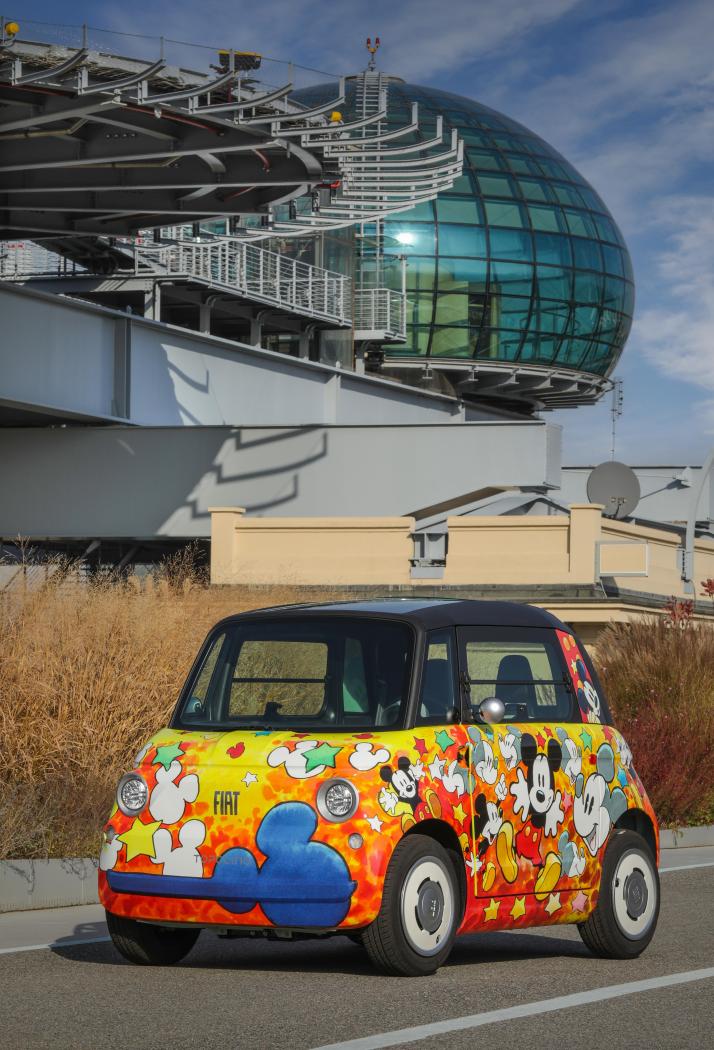 FiatTopolino_GiorgioCavazzanoDisney(6).thumb.JPG.2b87611c79111915248ab6fda261f53b.JPG