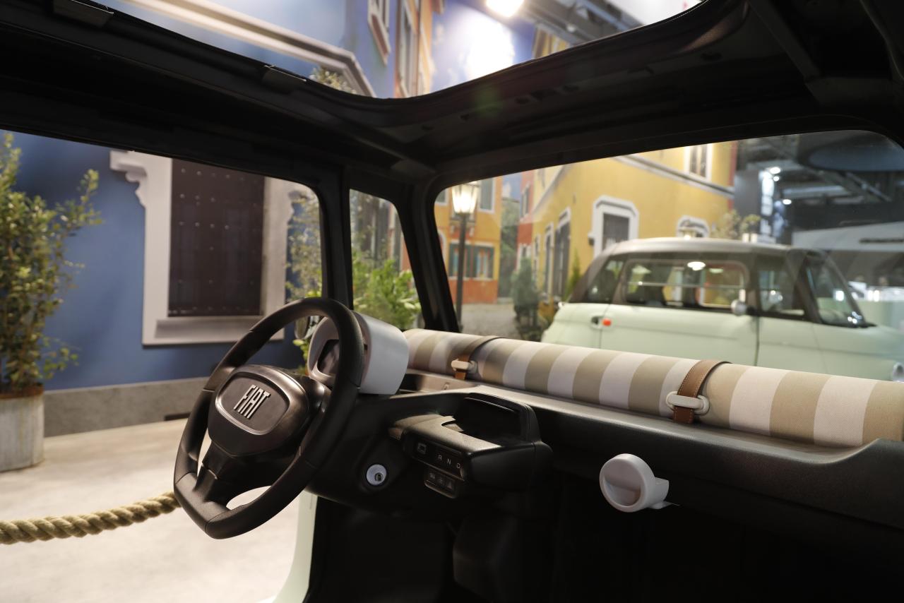 FiatTopolinoelettrizzalEICMA2023conuntoccoesclusivodiDolceVita (12).JPG