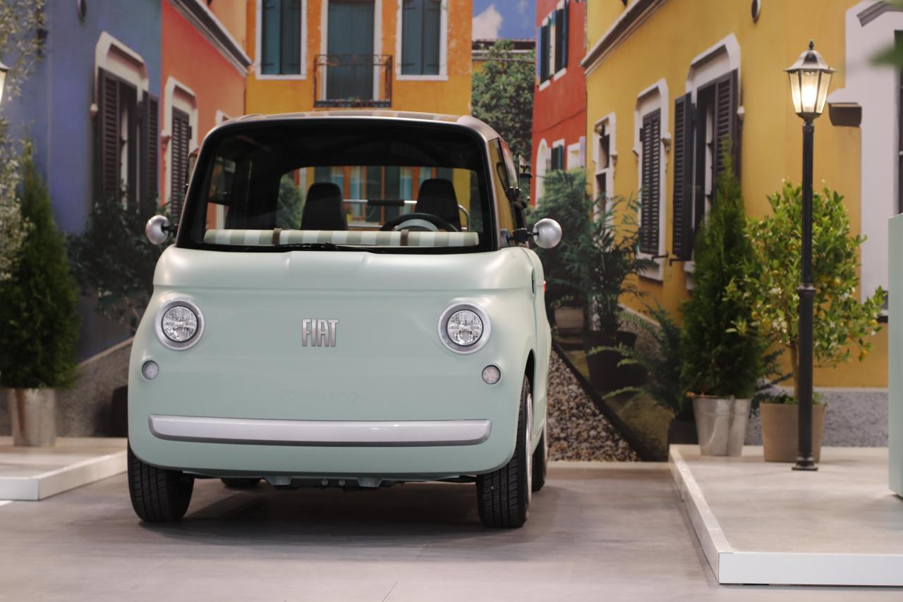 FiatTopolinoelettrizzalEICMA2023conuntoccoesclusivodiDolceVita (9).JPG