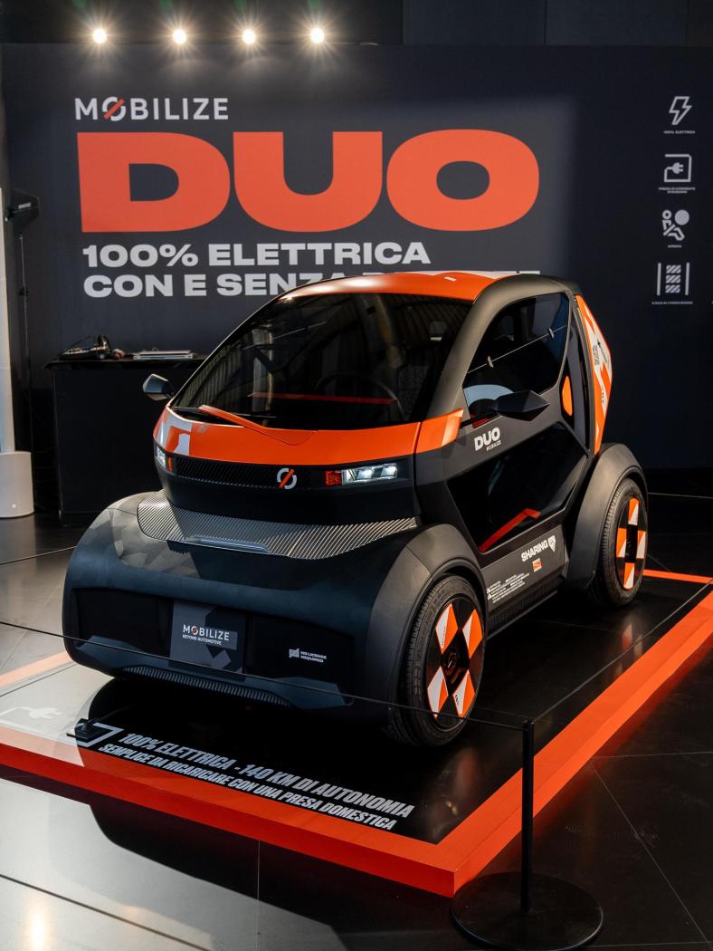 GRANDE_INTERESSE_DI_PUBBLICO_PER_IL_DEBUTTO_DI_MOBILIZE_AD_EICMA_2023(2).thumb.jpg.2958eed7cfb307b0eb6cc8290cdfc9b8.jpg